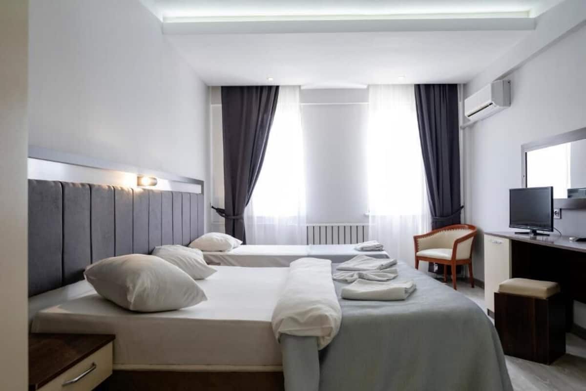 Quarto superior, vista para o mar | 1 quarto, Wi-Fi de cortesia