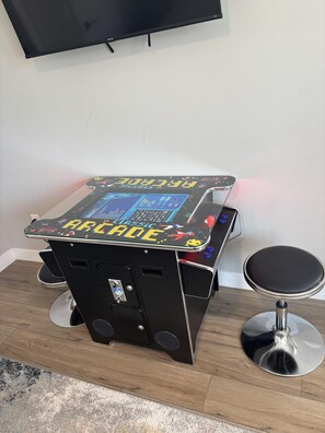 Spielezimmer