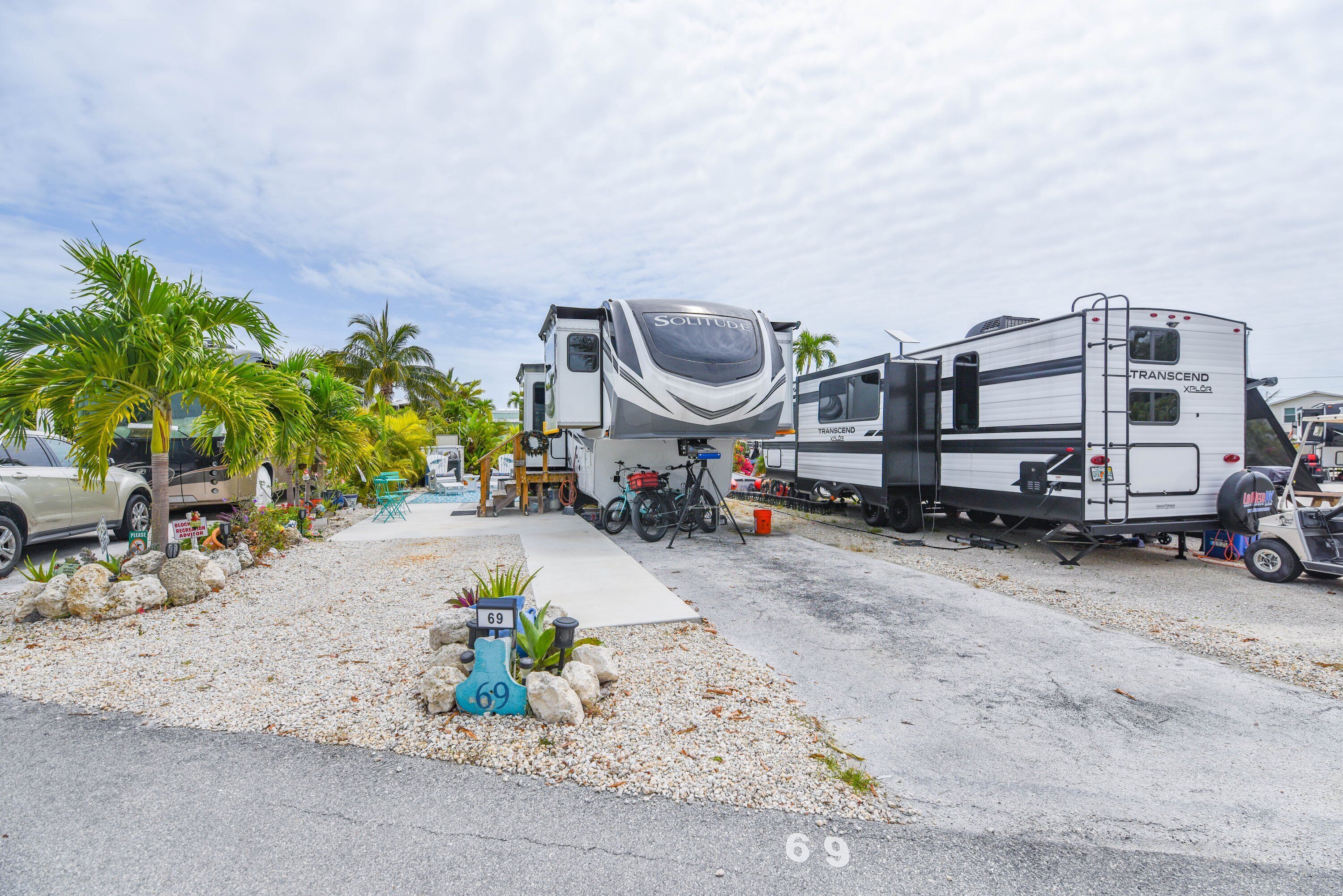 RV Lot 69Venture Out ,Lot Dimensions:35x69'