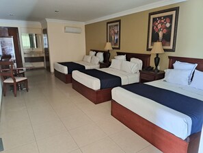 Family Triple Room | Free WiFi - HOTEL CONFORT PLAZA Y SUITE (Culiacán)