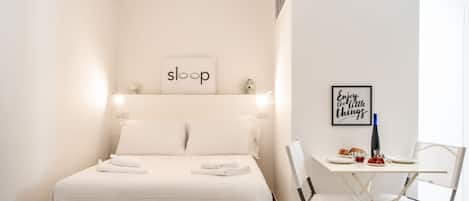 1 Schlafzimmer, BĂŒgeleisen/BĂŒgelbrett, WLAN, BettwĂ€sche