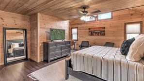 4 多间卧室、办公桌、熨斗/熨衣板、免费 WiFi