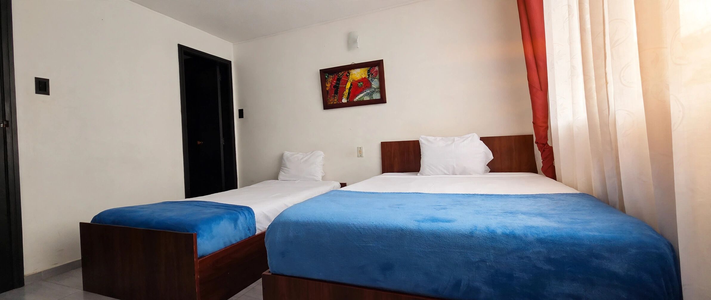 Photo - hotel el duque internacional