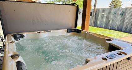 Cozy pet friendly house with a great outdoor space, and fully stocked kitchen.