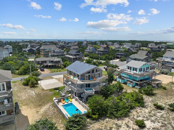Exterior - OBX Pool Beachfront Hot Tub 5Bed Volleyball Arcade (Waves)