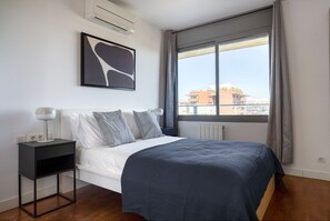 2 soverom, strykejern/-brett, wi-fi og sengetøy