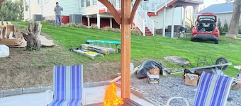 Family Home, 5BR,Hot Tub, 4 minutes to Hersheypark