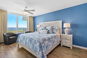 3 chambres, fer et planche à repasser, lit parapluie, Wi-Fi gratuit