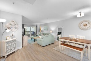 Smart TV - Pet-friendly condo 0.5 miles from the beach! (Hilton Head Island)