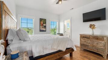 3 bedrooms, WiFi, bed sheets