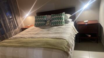 1 bedroom, desk, iron/ironing board, free WiFi