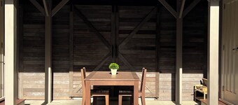 Off Grid Country Cabins: 1 Double Bed in Each Cabin