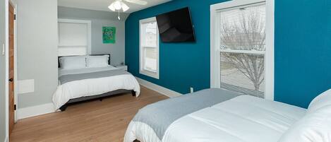 4 bedrooms, WiFi, bed sheets