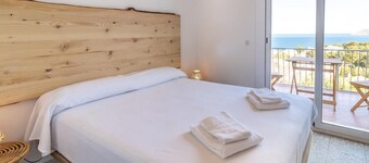 Fener de Dalt 86 - Beautiful house with sea views
