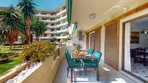 Unclassified image, 5 of 43, button - Apt. Duna in urb. Playa Grande. 6 pers., A/C, Wifi, community pool (DƩnia)