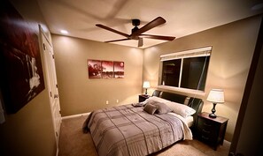 3 bedrooms, WiFi, bed sheets - Elegant cozy cottage located in the heart of Victoria, Texas,  (Victoria)