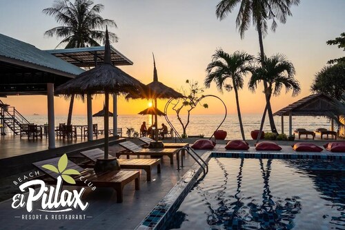 Bungalow - Sleeps 2 - Terrace - Beach Close