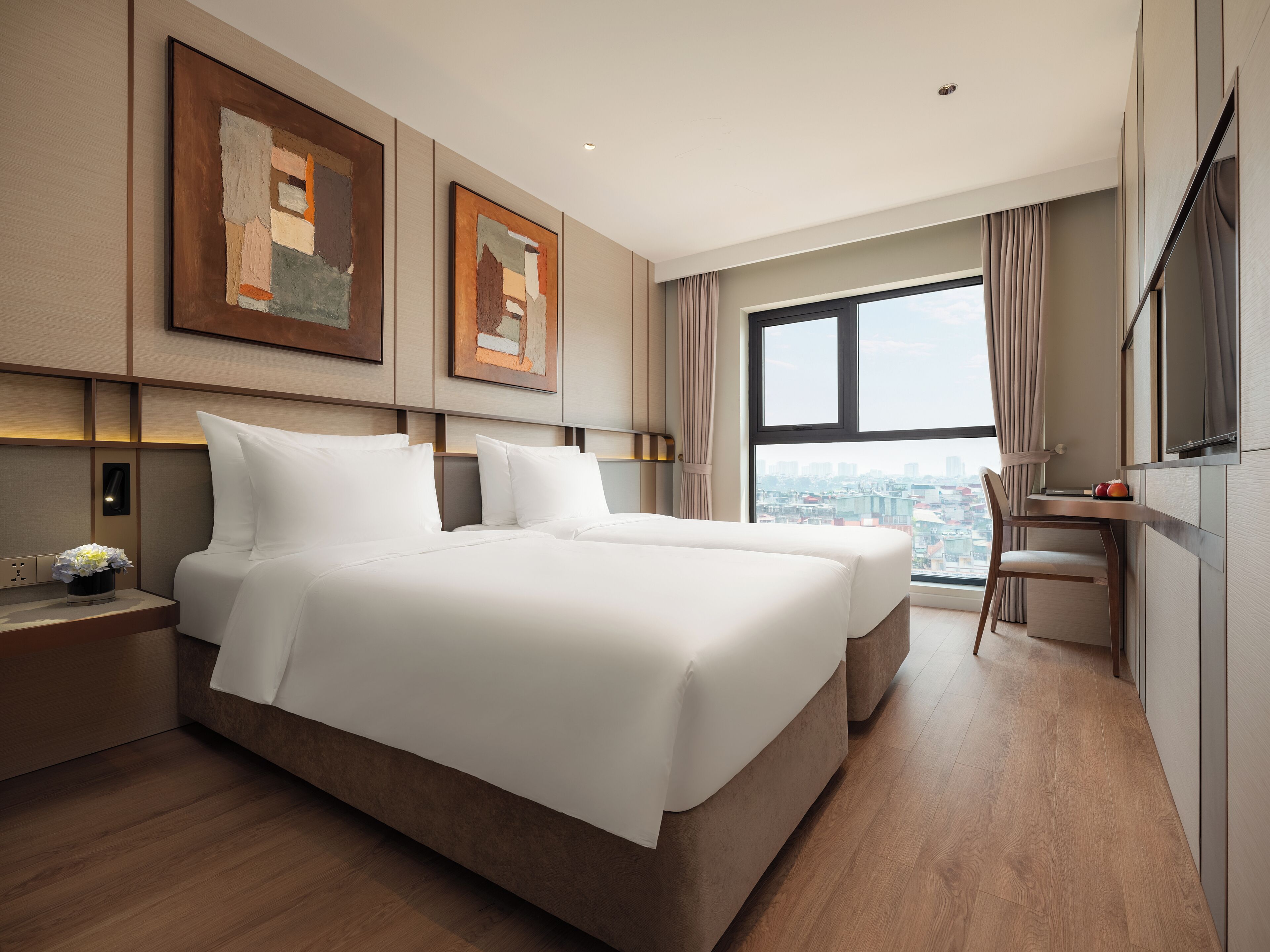 Executive twin Old Quarter View | Egyptian cotton sheets, premium bedding, pillowtop beds, minibar