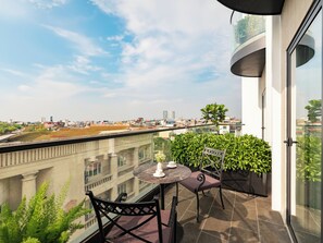 Balcony view - CLASSYC Hotel (Hanoi)