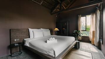 Habitación doble estándar | Camas con pillow-top, tabla de planchar con plancha y wifi gratis