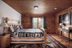 4 quartos, escrivaninha, ferros/tábuas de passar roupa, Wi-Fi