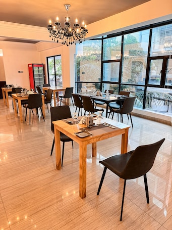 Restaurant. Hotel omni residency Baridhara