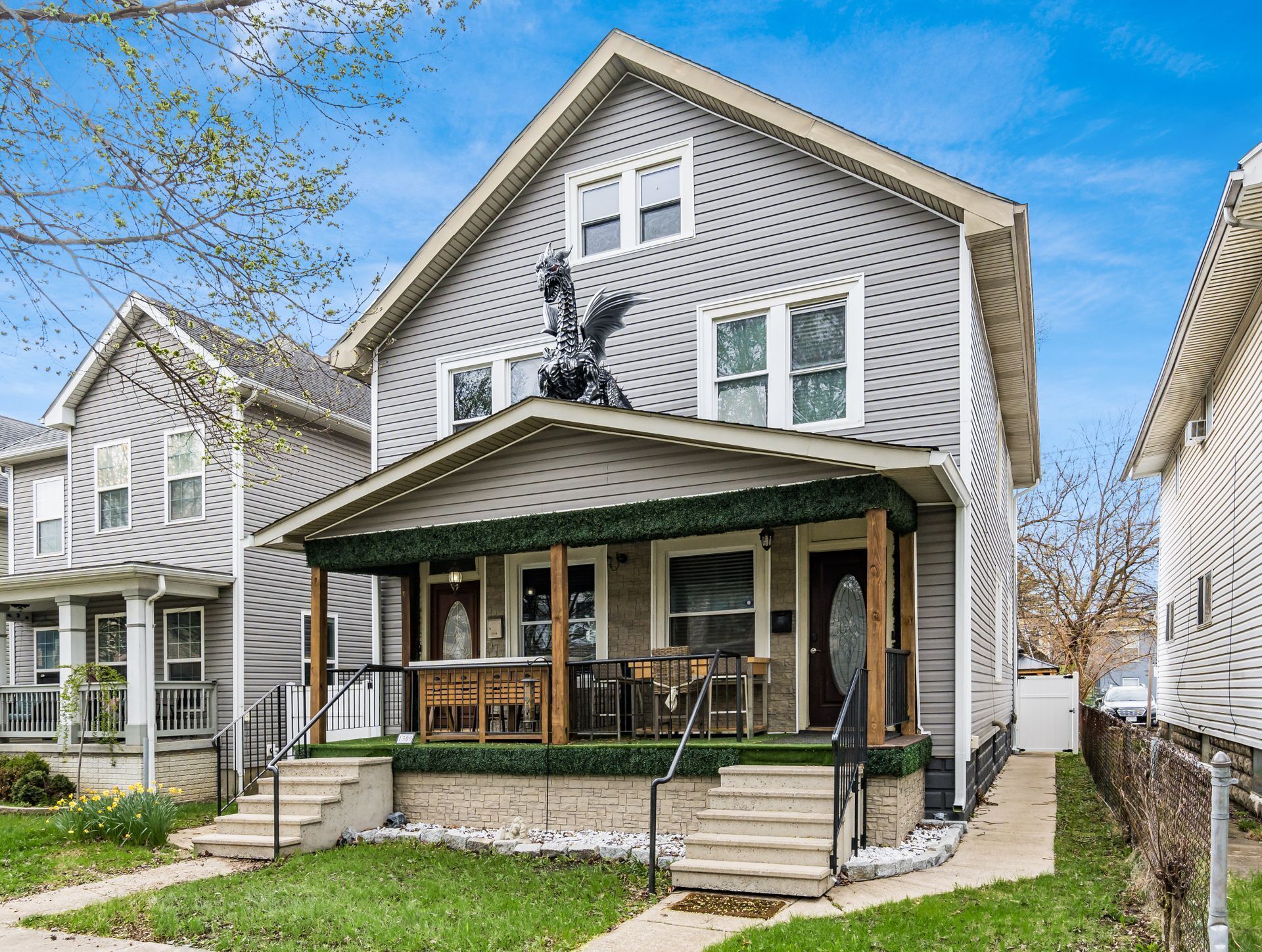 French Court Barcade: OSU home in Weinland Park/Short North