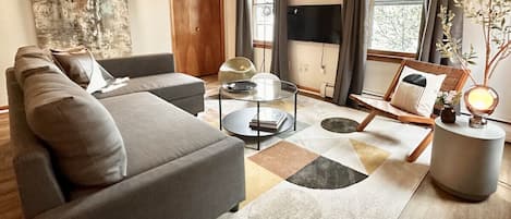 Smart TV, offices