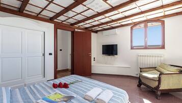 6 habitaciones, wifi gratis y ropa de cama