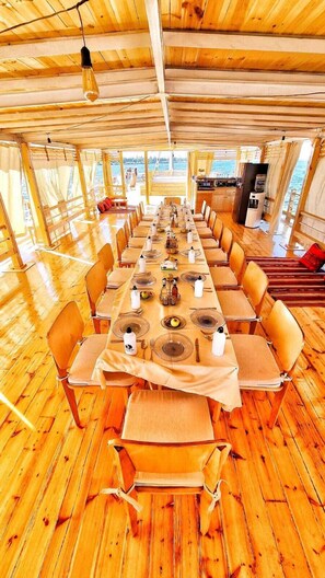 Restaurant - Dahabiya Nile Sailing (Luxor)