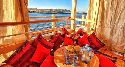 Dahabiya Nile Sailing