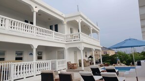 Terrace/patio - Condo with ocean view, private balcony & private Jacuzzi (unit 3) (Wheeland Settlement)