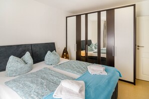 2 chambres, fer et planche à repasser, Wi-Fi gratuit, draps fournis