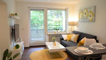 Fernseher, Videospiele, DVD-Player, Stereoanlage