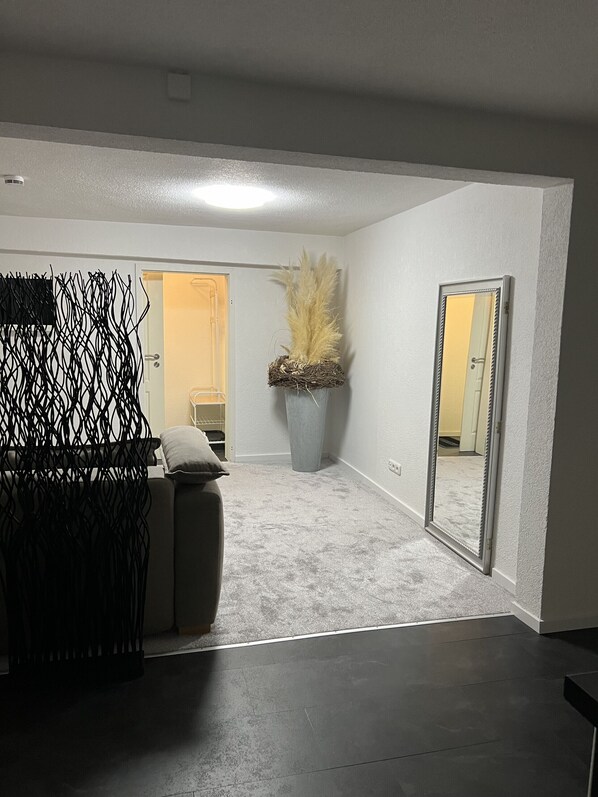 Interior - Apartment 'Ferienwohnung Arnstadt Ost' with Private Terrace and Wi-Fi (Arnstadt)