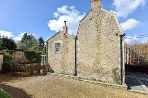 Exterior - Beautiful Georgian Cottage near Frome (Beckington)