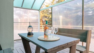 1 室のベッドルーム、WiFi (無料)