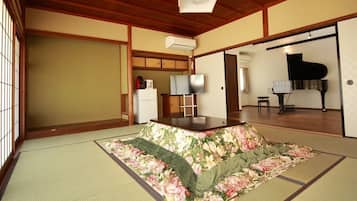 Basic House | Room amenity