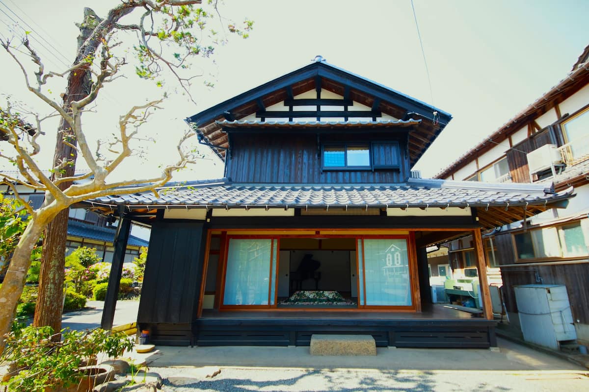 Casa básica, para no fumadores | Exterior