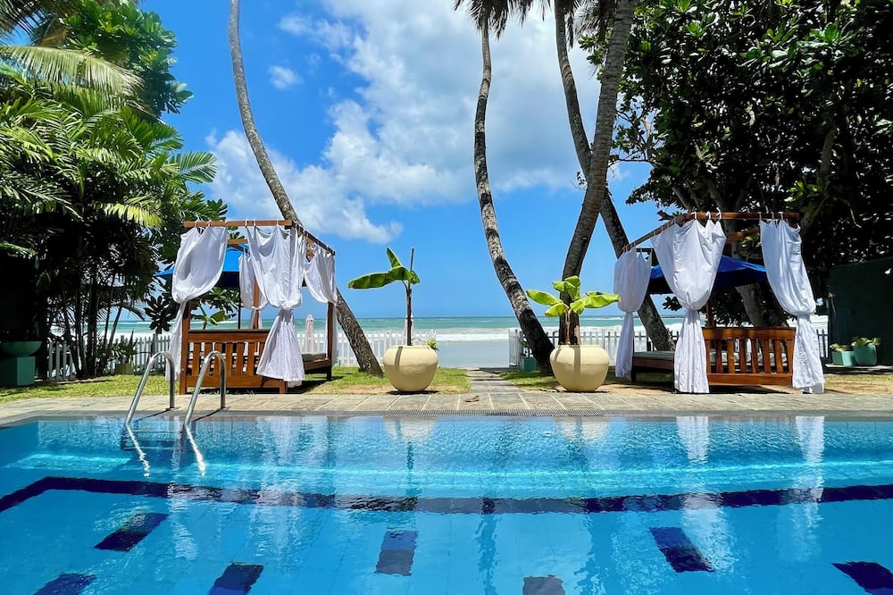 Smeralda Beach Hotel
