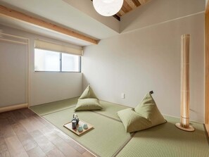 Maison traditionnelle, 3 chambres, non-fumeur, cuisinette | 3 chambres, coffre-fort, décor unique, ameublement unique