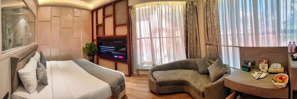 Desk, laptop workspace, free WiFi
