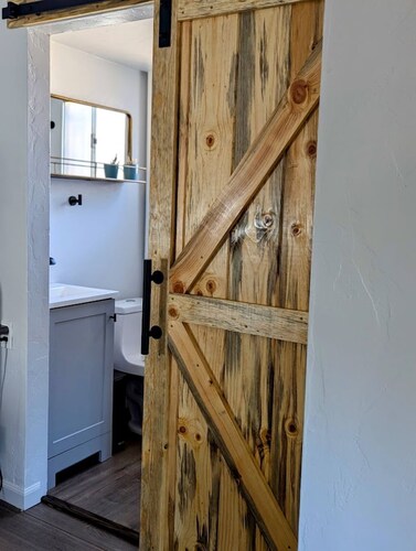 Guest house on historic 4th