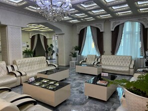 TV - Ideal hotel (Samarkand)