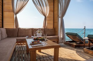 Private beach, free beach shuttle, sun loungers, beach umbrellas - Ethno Belek (Serik)