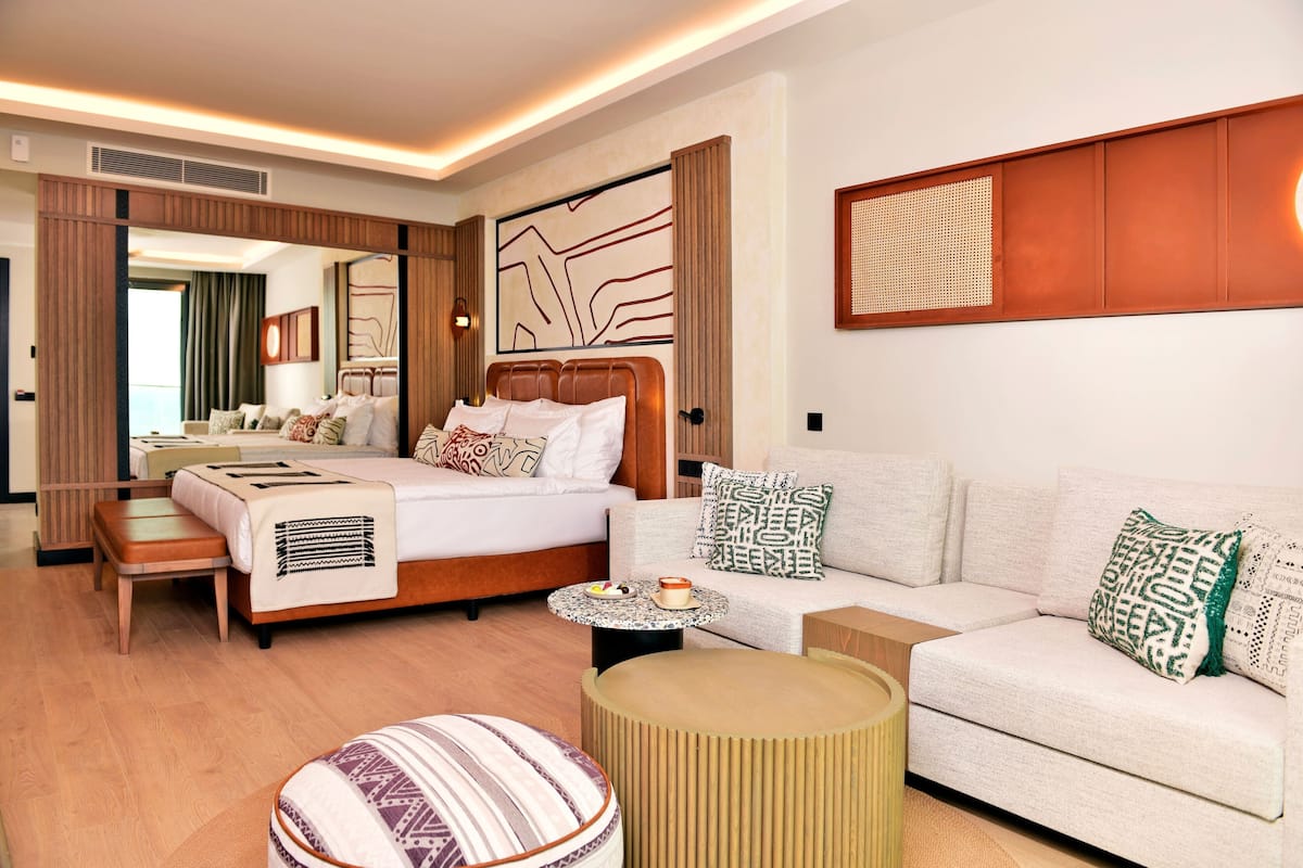 Free minibar, soundproofing, iron/ironing board, free WiFi