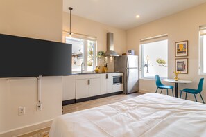 1 camera, Wi-Fi gratuito, lenzuola