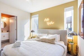 4 bedrooms, free WiFi, bed sheets