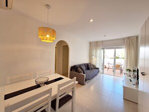 TV - TLG - Penthouse with terrace in Vera Playa (Vera playa)