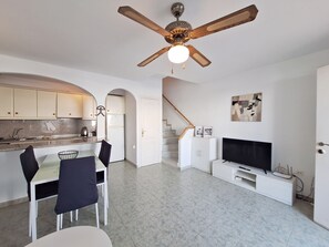 TV - FTEMAR - Holiday home in Vera Playa (Vera playa)